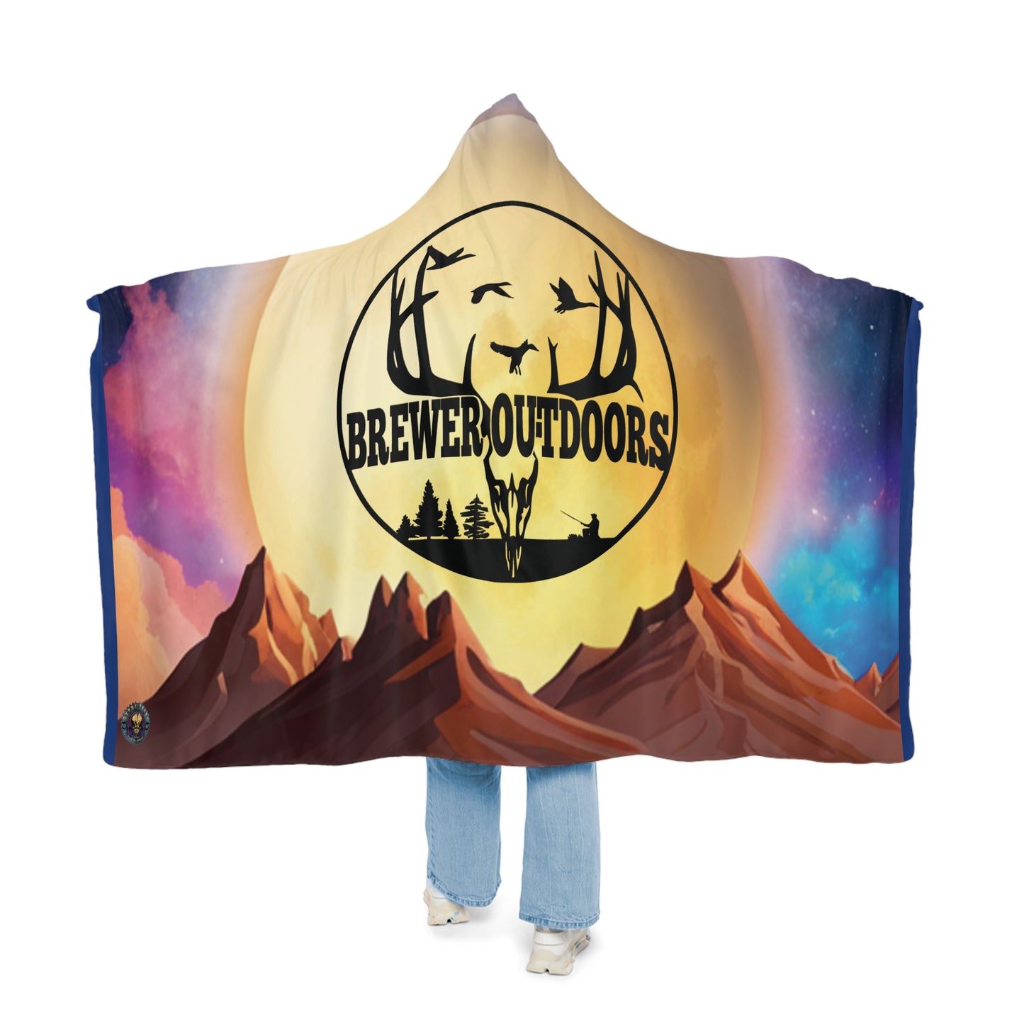 Brewer Outdoors Snuggle Hoodie Blanket